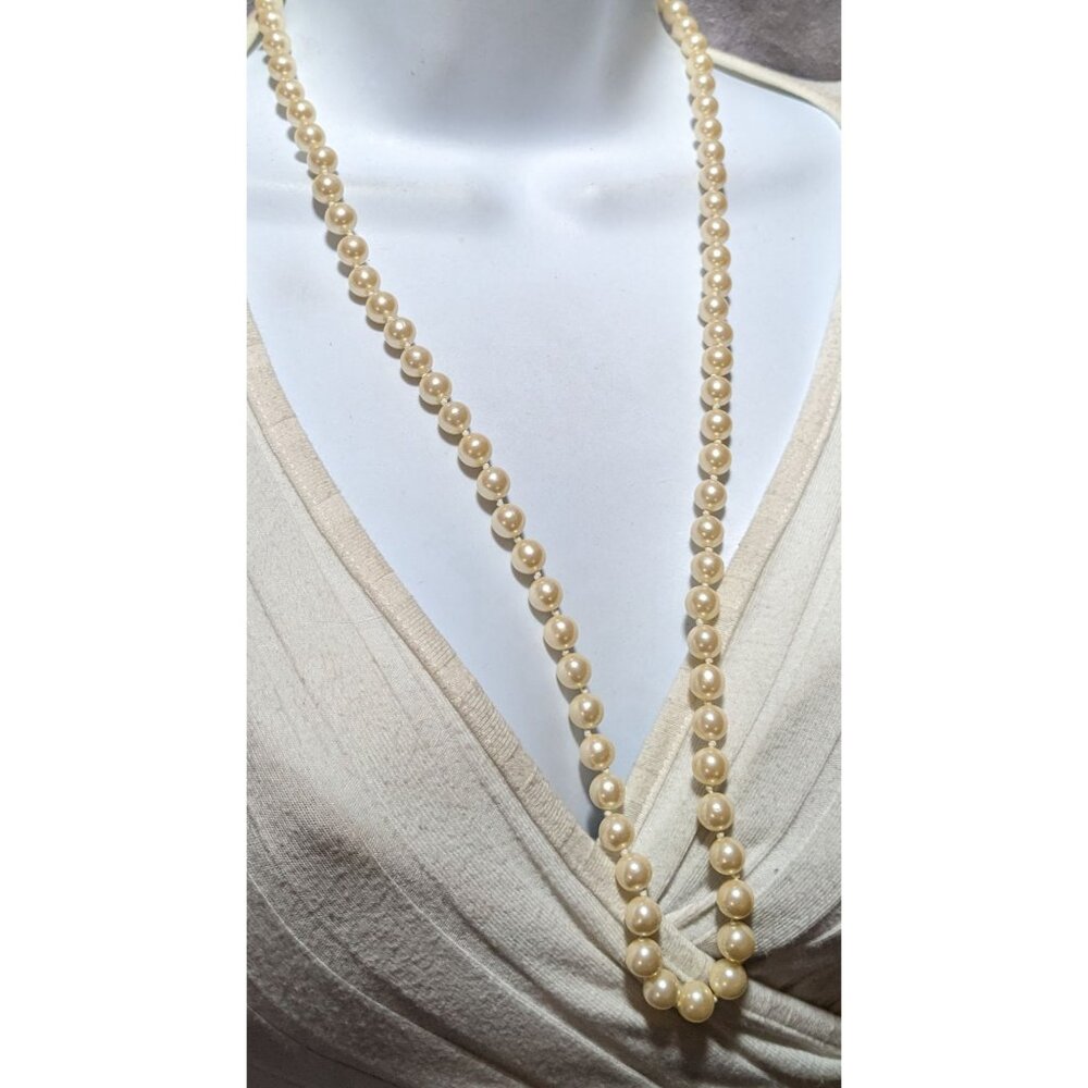 Vintage Glam Cream Faux Pearl Beaded Necklace - Picture 5 of 8